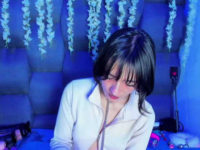 DaniDream live cam on BongaCams