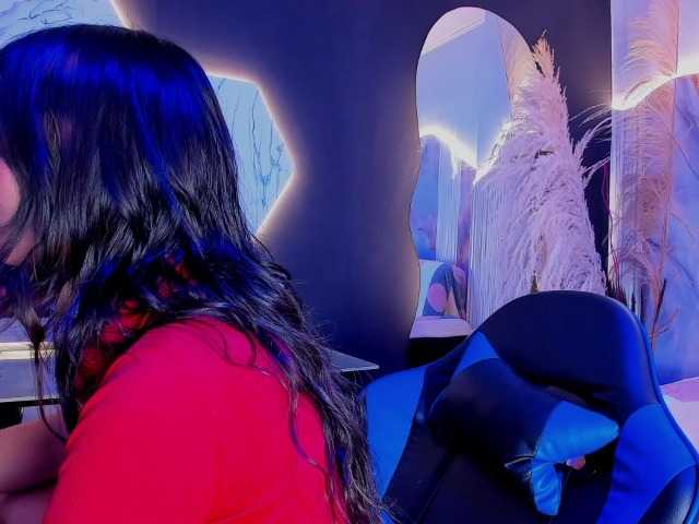 DaniDream live cam on BongaCams