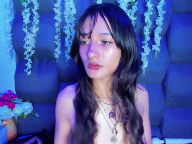 DaniDream live cam on BongaCams