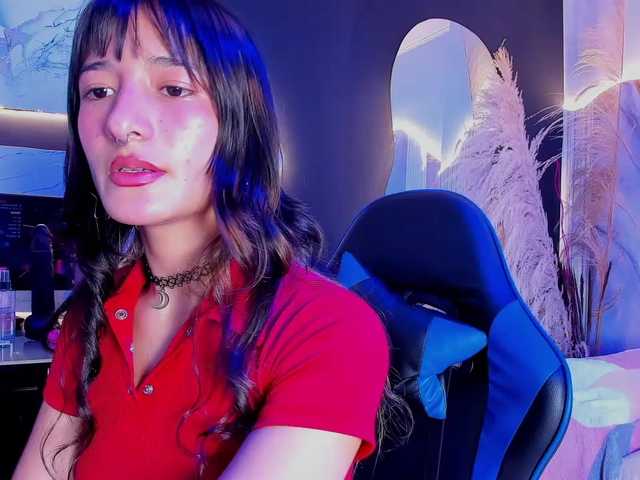 DaniDream live cam on BongaCams