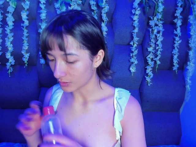 DaniDream live cam on BongaCams