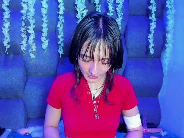 DaniDream live cam on BongaCams