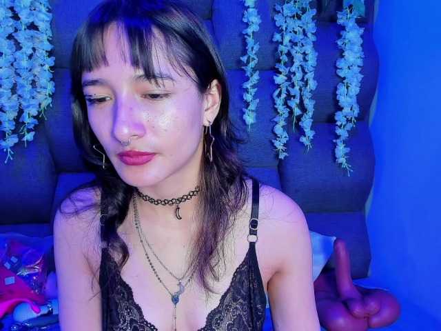 DaniDream live cam on BongaCams