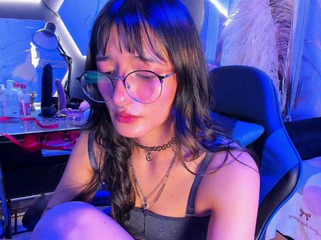 DaniDream live cam on BongaCams