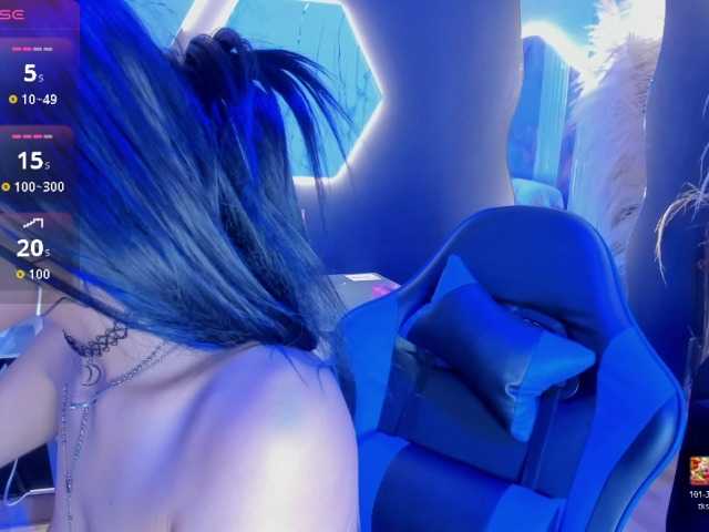 DaniDream live cam on BongaCams