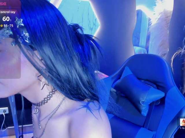 DaniDream live cam on BongaCams