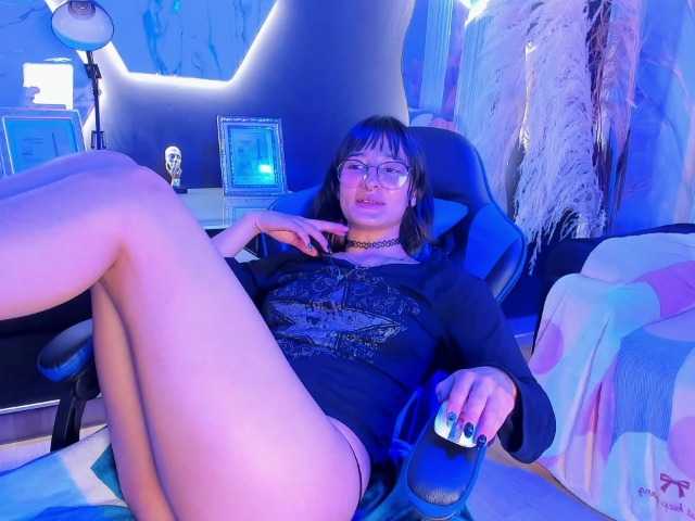 DaniDream live cam on BongaCams