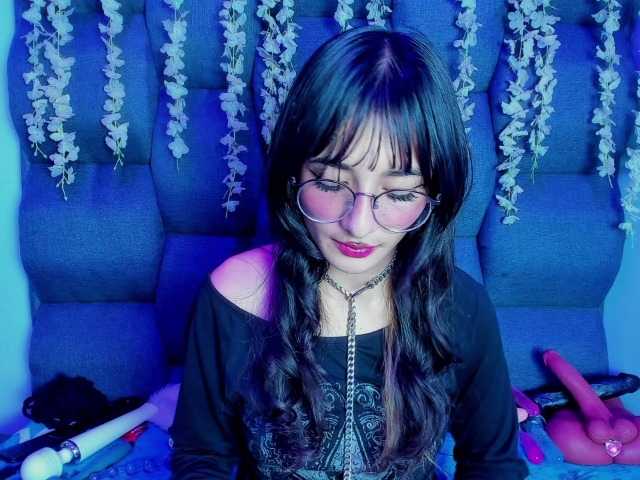 DaniDream live cam on BongaCams