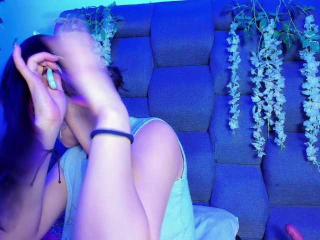 DaniDream live cam on BongaCams