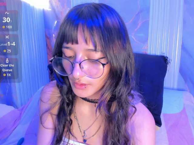 DaniDream live cam on BongaCams
