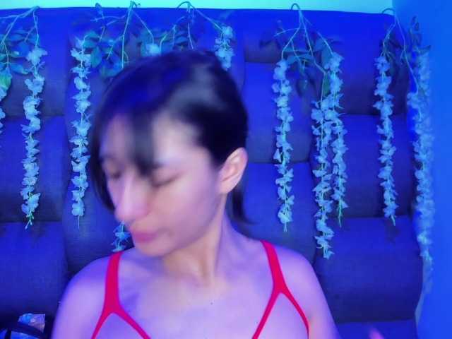 DaniDream live cam on BongaCams