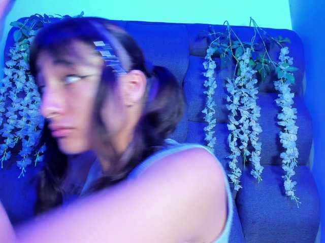 DaniDream live cam on BongaCams