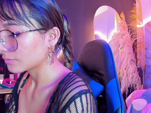 DaniDream live cam on BongaCams
