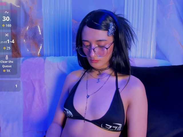 DaniDream live cam on BongaCams