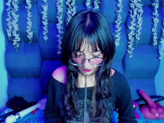 DaniDream live cam on BongaCams