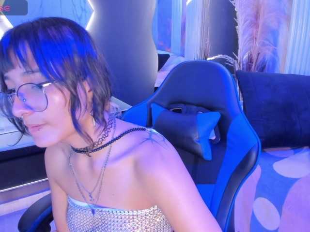 DaniDream live cam on BongaCams
