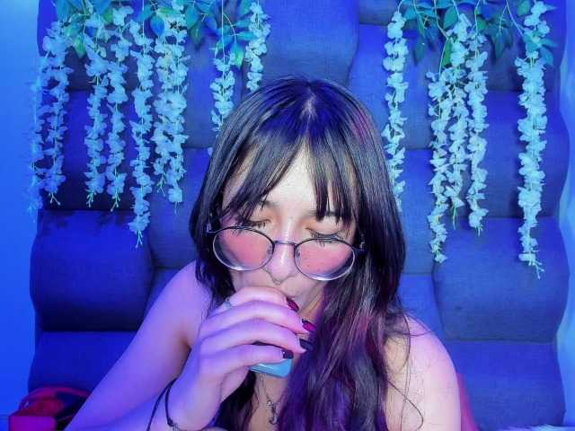 DaniDream live cam on BongaCams
