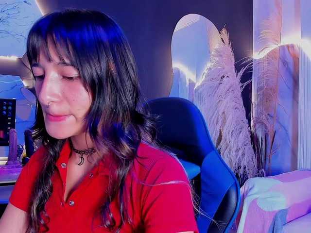 DaniDream live cam on BongaCams