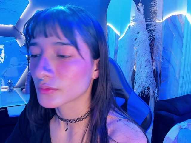DaniDream live cam on BongaCams