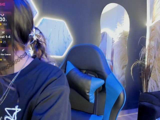 DaniDream live cam on BongaCams