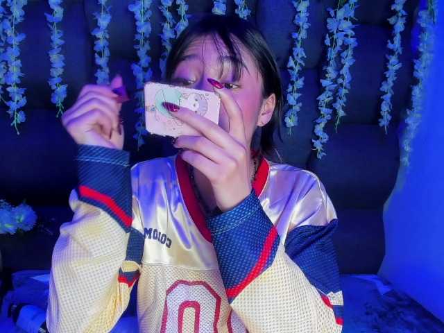 DaniDream live cam on BongaCams