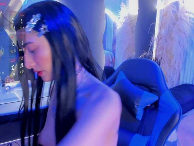 DaniDream live cam on BongaCams