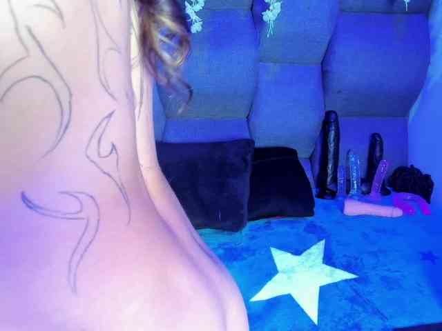DaniDream webcam