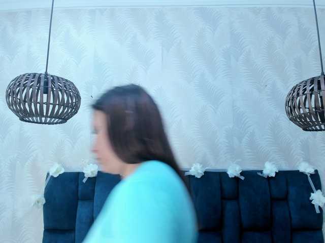 Melody-Megann live cam on BongaCams