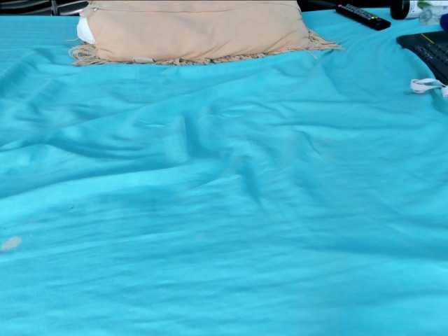 Melody-Megann live cam on BongaCams