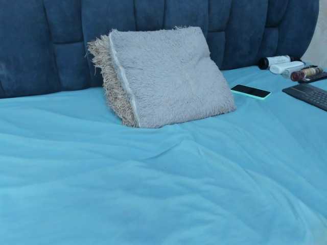 Melody-Megann live cam on BongaCams