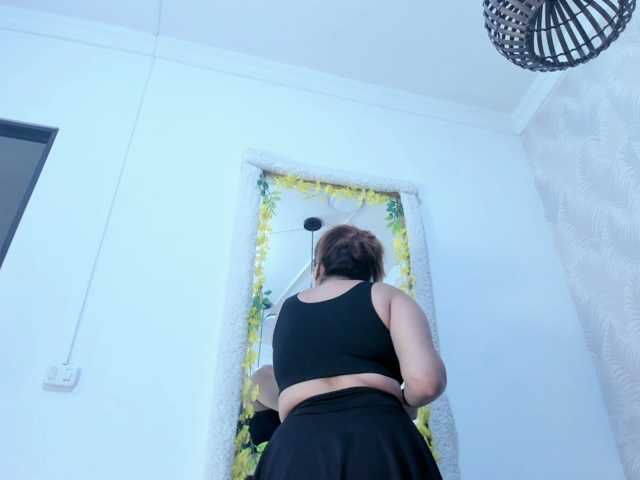 Melody-Megann live cam on BongaCams