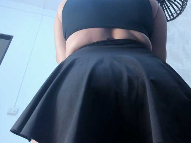 Melody-Megann live cam on BongaCams