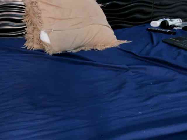 Melody-Megann webcam