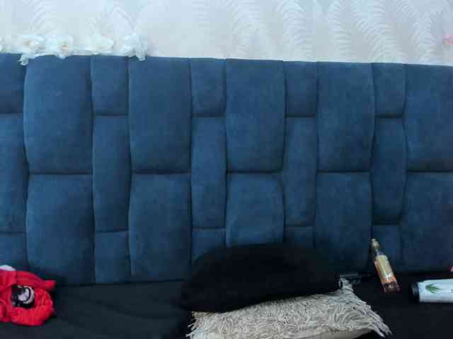 Melody-Megann webcam