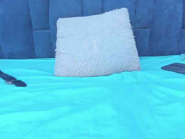 Melody-Megann webcam