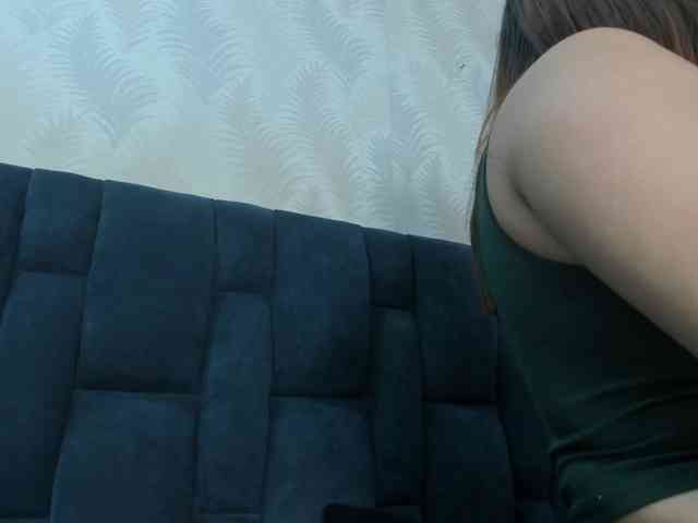 Melody-Megann webcam