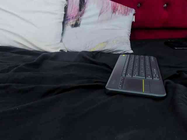 Melody-Megann webcam