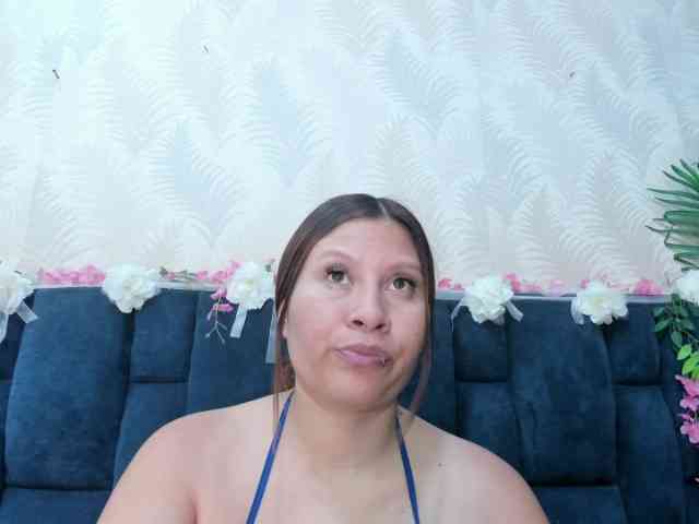 Melody-Megann webcam
