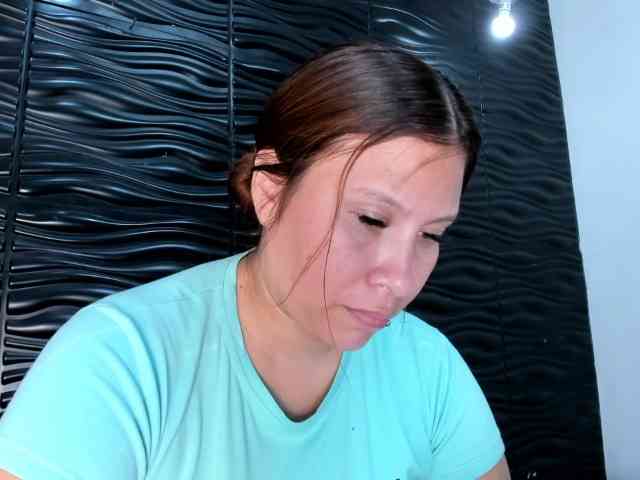 Melody-Megann webcam