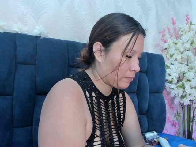 Melody-Megann webcam