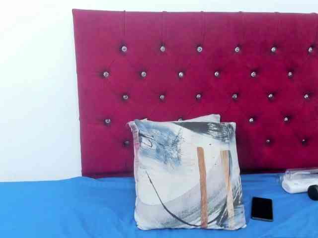 Melody-Megann webcam