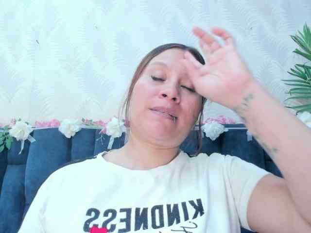 Melody-Megann webcam