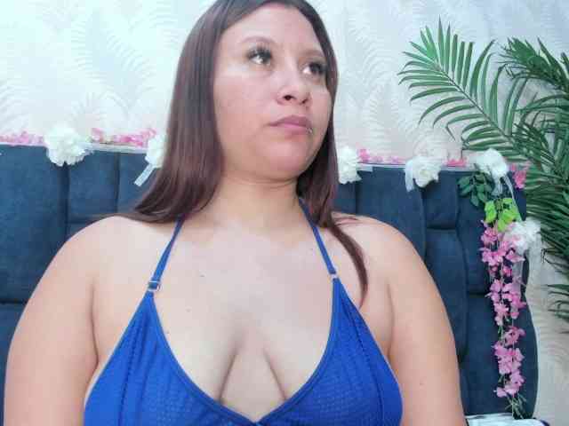 Melody-Megann webcam