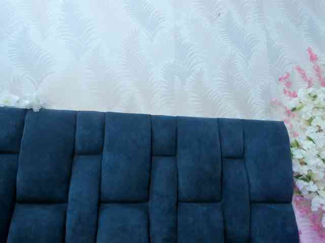 Melody-Megann webcam