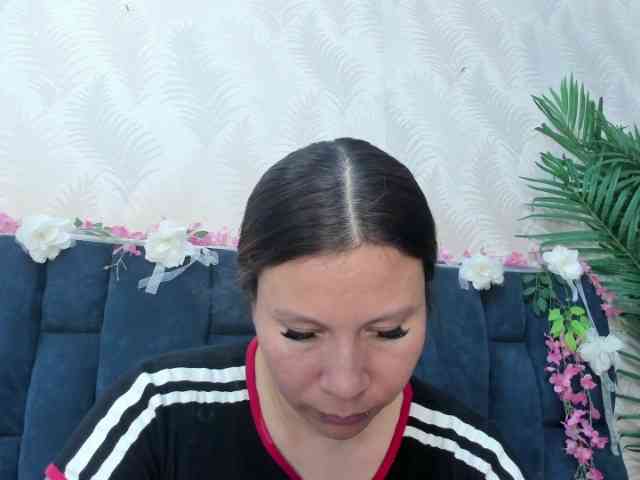 Melody-Megann webcam