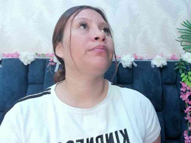 Melody-Megann webcam