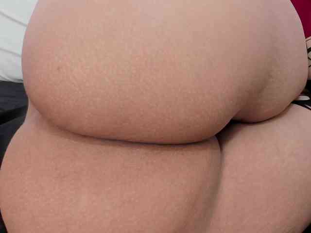 Melody-Megann webcam