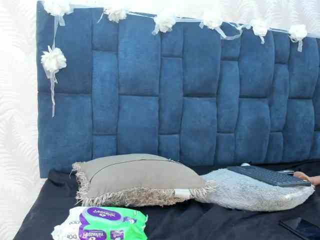 Melody-Megann webcam