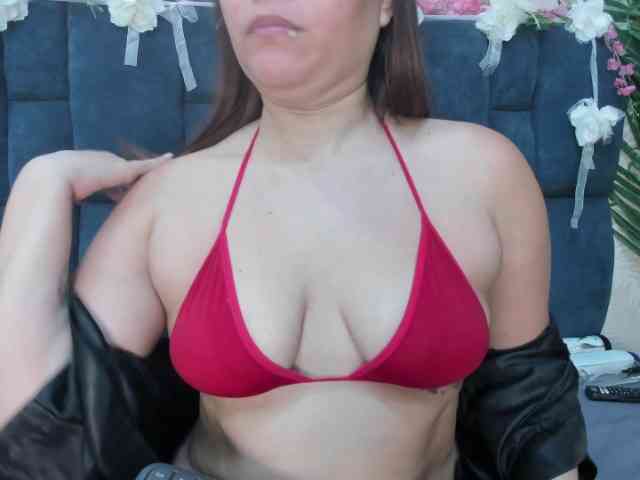 Melody-Megann webcam