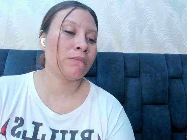 Melody-Megann webcam